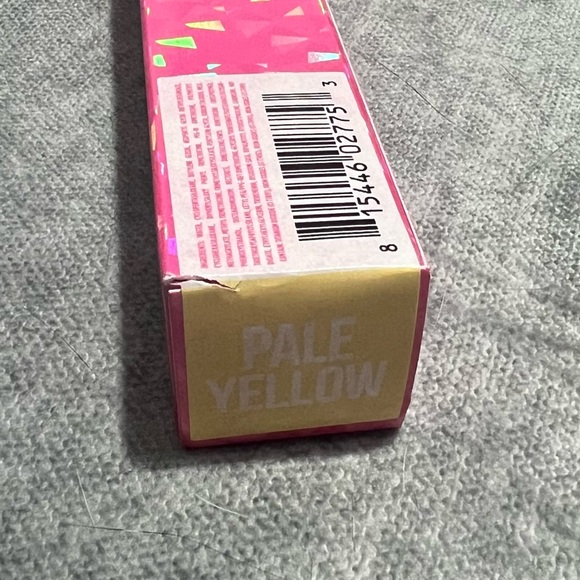 NIP Jeffree Star Liquid Concealer Pale Yellow - Picture 5 of 5